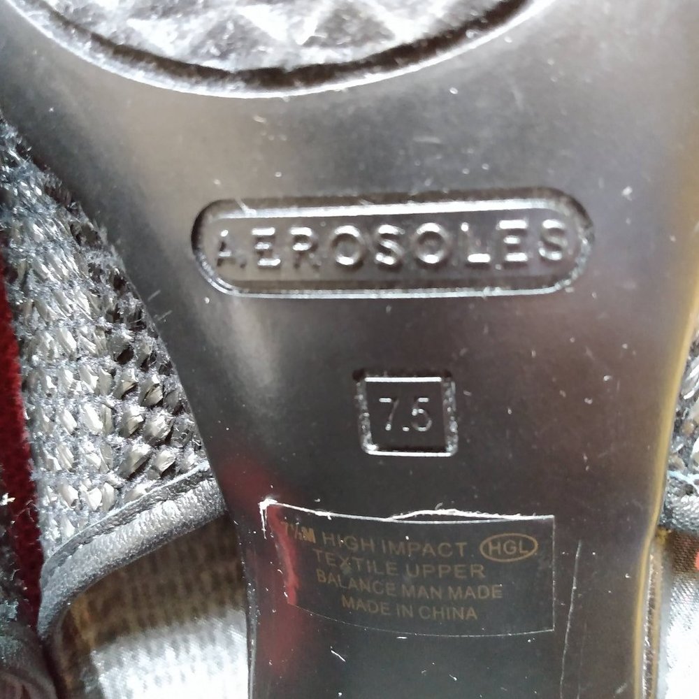 NWOT:  Aerosoles Black Weave Sandals -  Size 7.5M - Picture 6 of 6